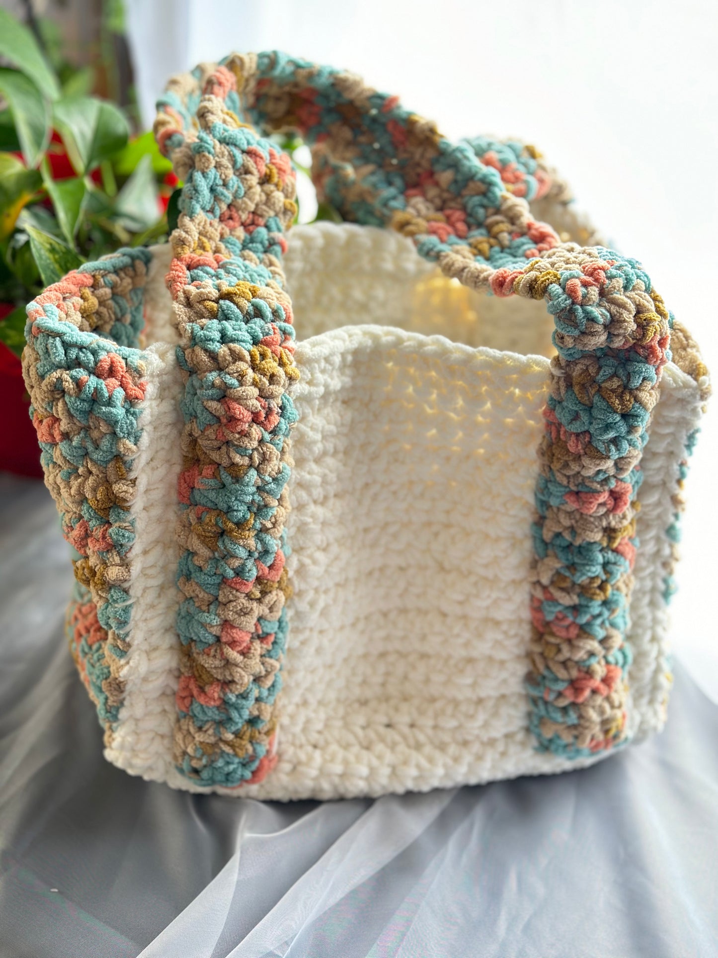 Lee’Fah Luxe Tote
