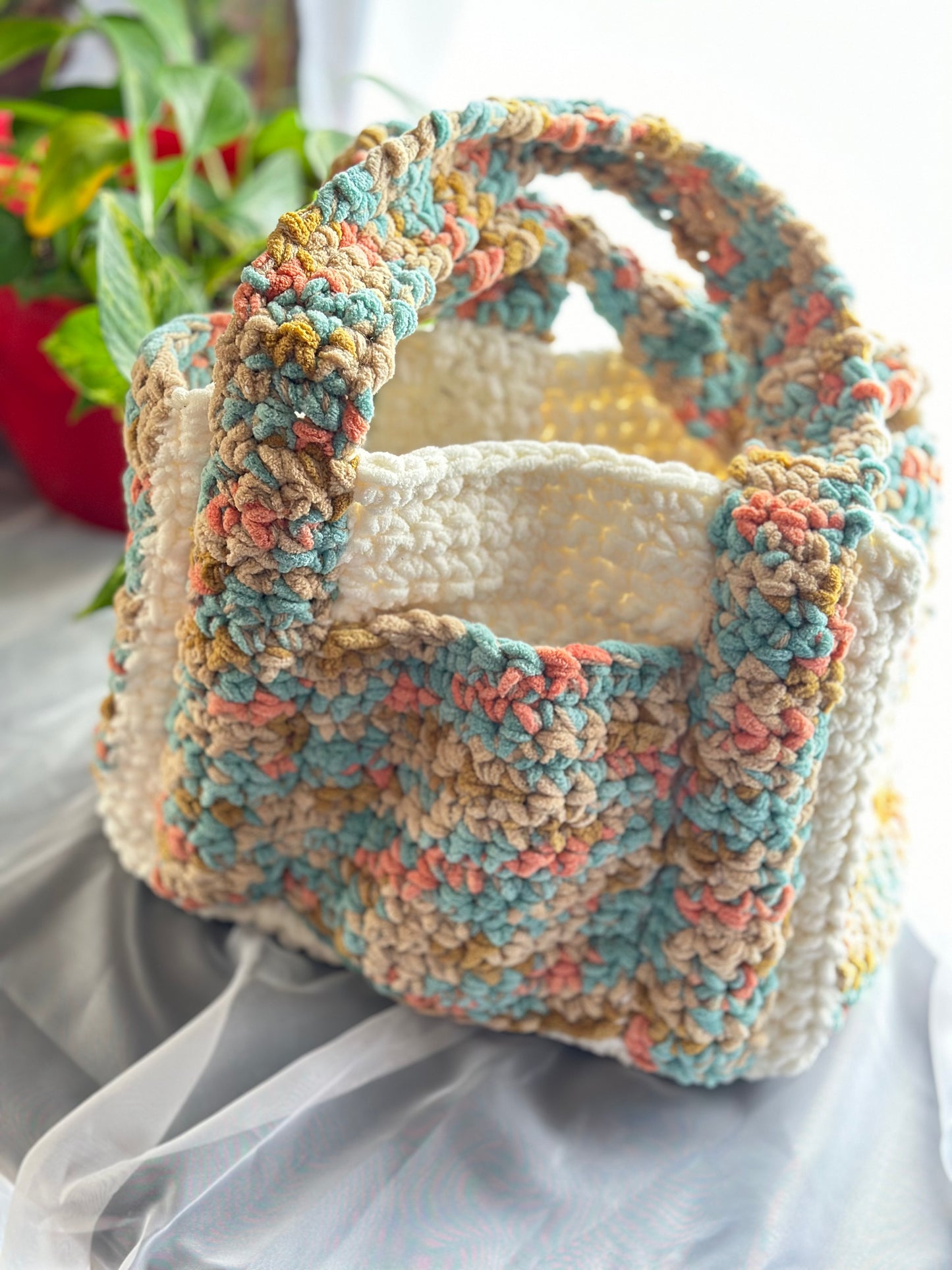 Lee’Fah Luxe Tote